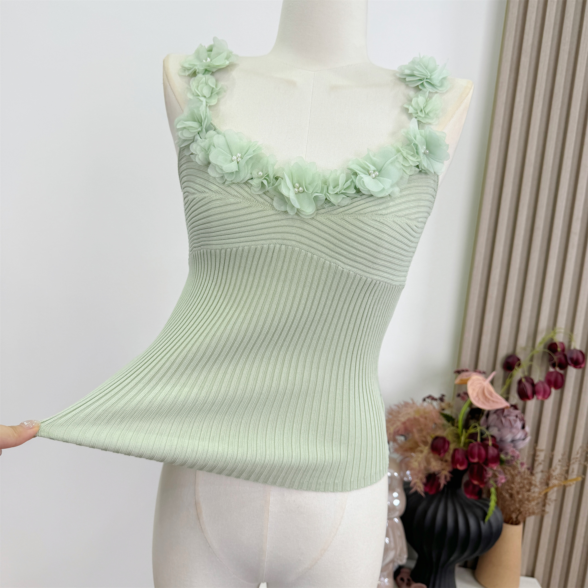Custom Summer Garden 3D Flower Knit Cami Top for Women - Image 3